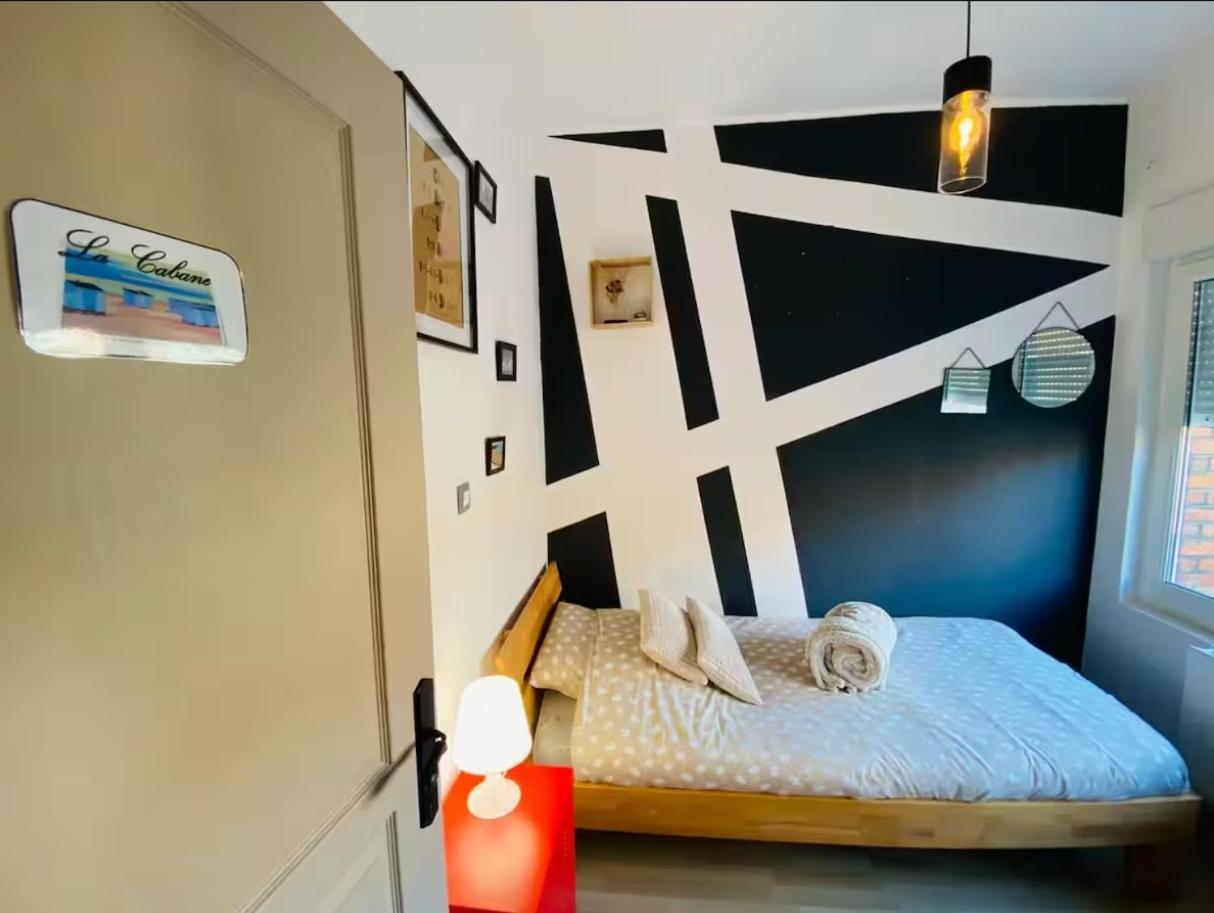 Chambre Privee Au Coeur De Calais Exterior photo